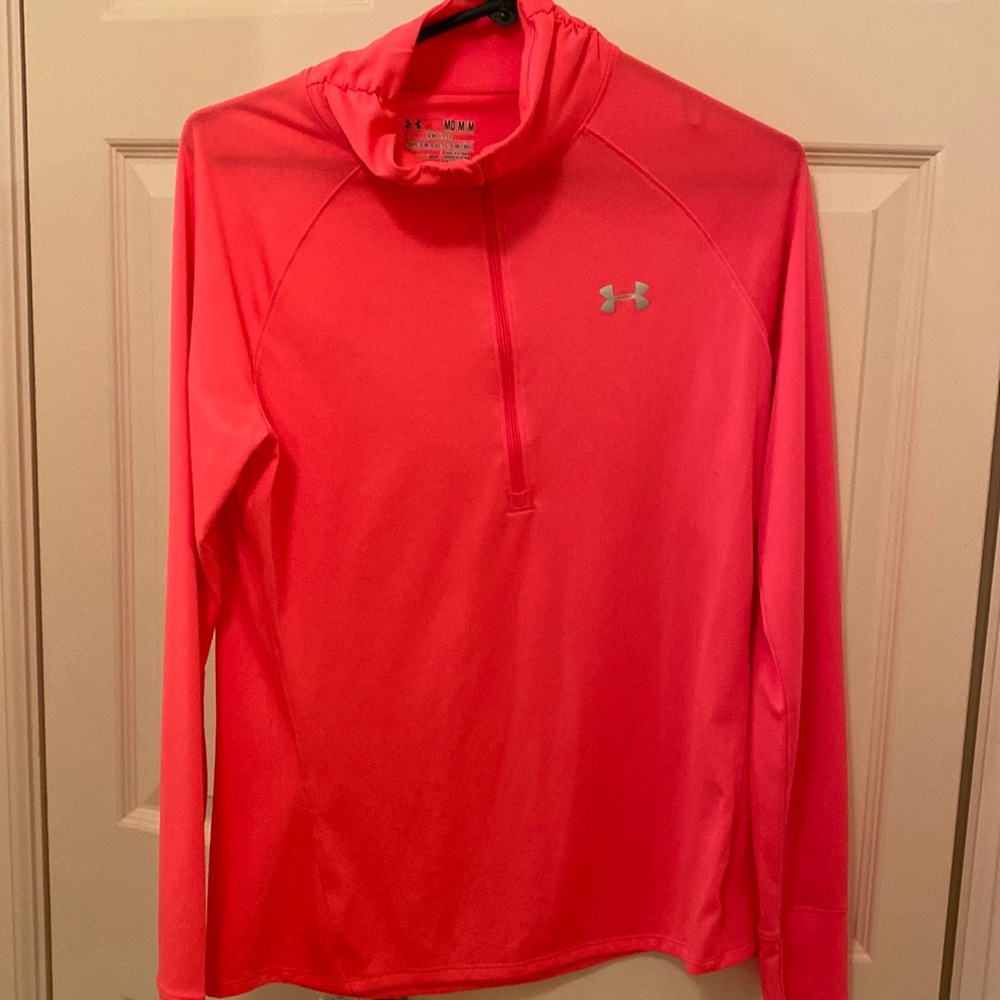 Under Armour pullover never been worn  size medium